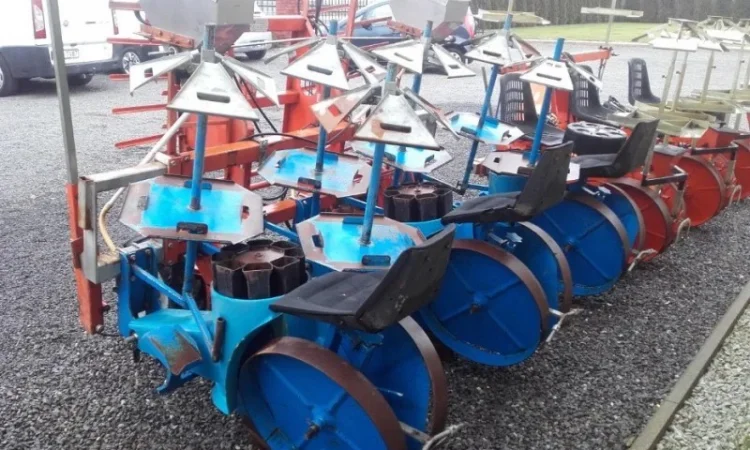 Розсадопосадочна машина Ferrari Fmax - фото № 3