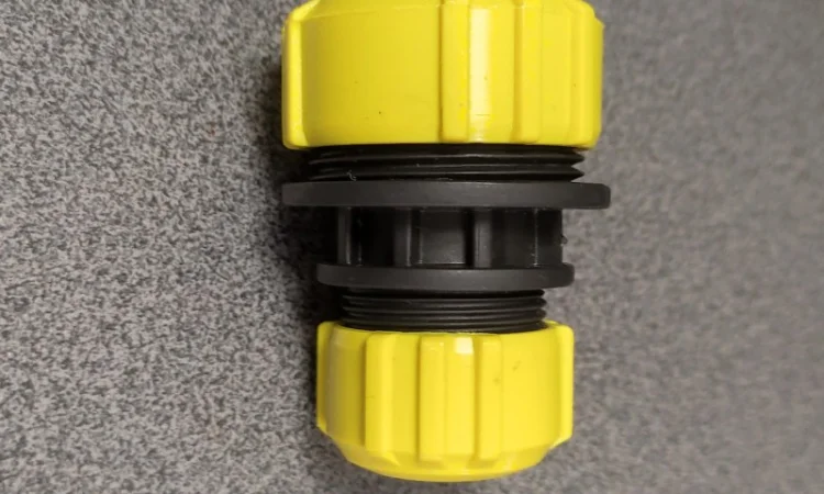 Муфта переходная соединительная для полива 3/4" - 1/2" - фото № 3
