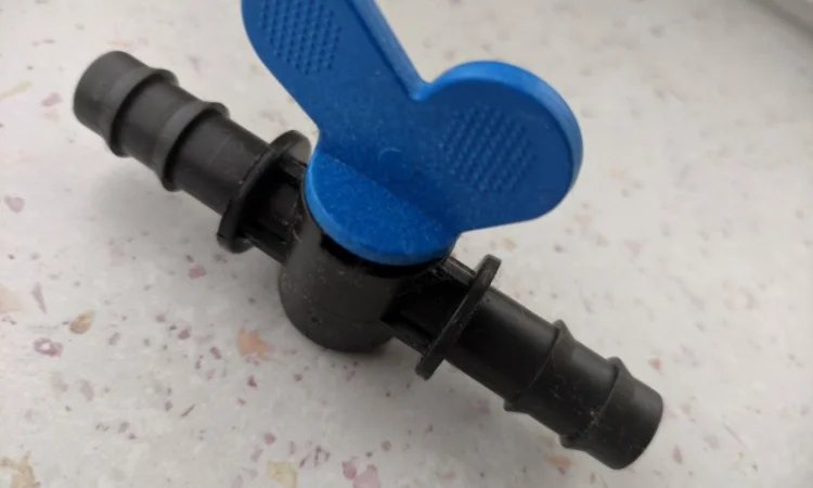 Кран проходной SantehРlast IMK-11 для садовой трубки (D16) Упаковка 50 штук - фото № 3