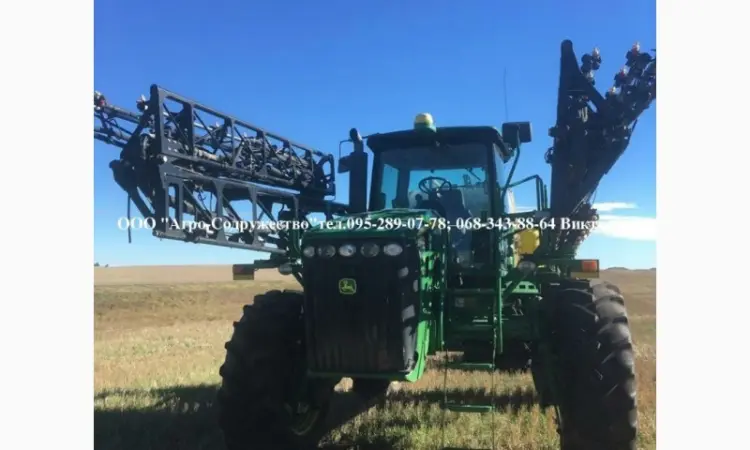 Самоходный опрыскиватель Джон Дир John Deere 4940 из США - фото № 1
