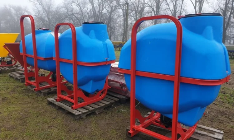 Опрыскиватель польский навесной итал. комплектация 800/1000л.(16м) - фото № 3