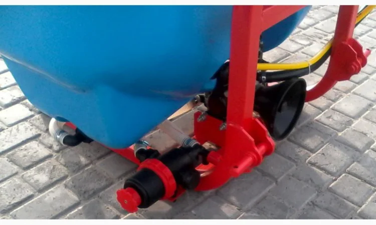 Опрыскиватель навесной ОН-600 полевой, от 40 л.с., купити обприскувач до трактора - фото № 4