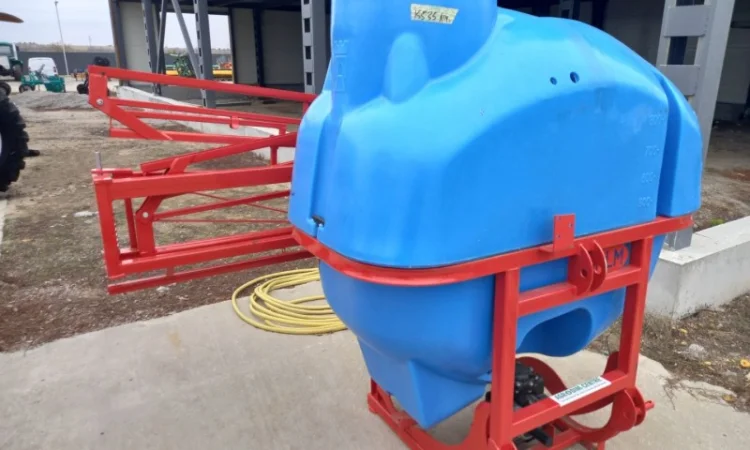 Оприскувач навісний штанговий 800/14 - фото № 1