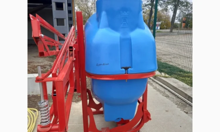 Оприскувач навісний штанговий 800/14 - фото № 3