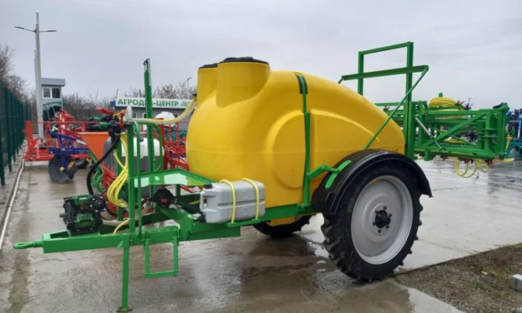 Оприскувач причіпний ОПШ 2500/18 - фото № 1