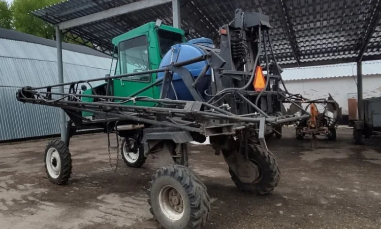 Опрыскиватель самоходный Spray Coupe 2200 - фото № 3