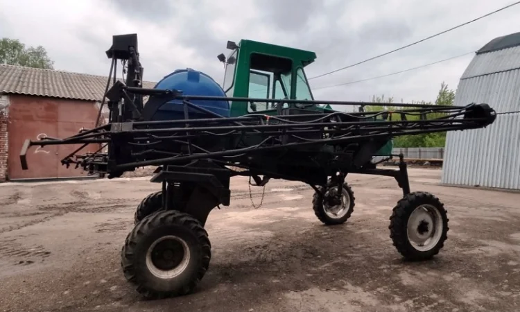 Опрыскиватель самоходный Spray Coupe 2200 - фото № 4