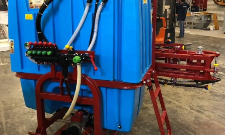 Оприскувачі навісні МАКС 200/300/400/600/800/1000 - фото № 2