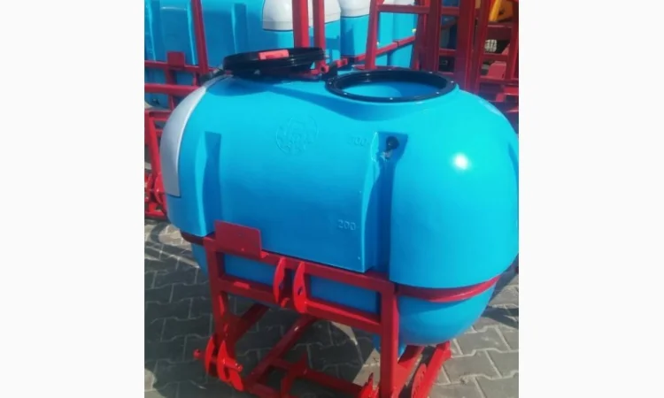 Обприскиватели 200л-600лПольша - фото № 1