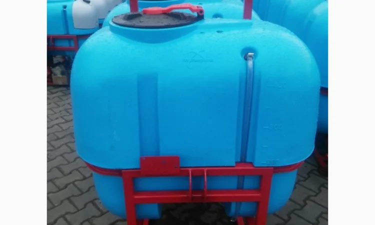 Оприскувач Вірах Польша 200-300-600-800-400л Гнутий нова модель - фото № 1