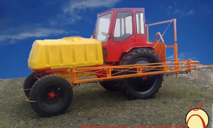 Самоходный опрыскиватель ОП-1500 - фото № 1