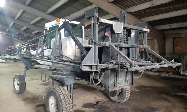 Обприскувач самохідний Spray Coupe 220 - фото № 5