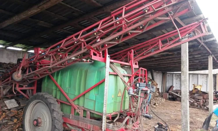 Причіпний обприскувач KRUKOWIAK 3000 - фото № 1