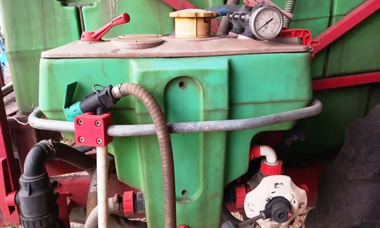 Причіпний обприскувач KRUKOWIAK 3000 - фото № 12