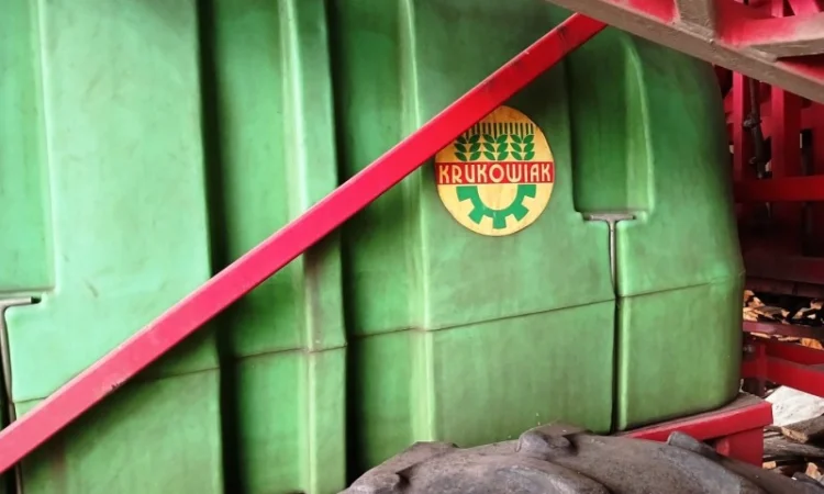 Причіпний обприскувач KRUKOWIAK 3000 - фото № 13