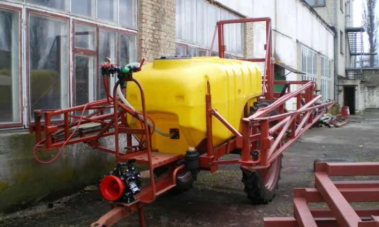 Оприскувач ОП-2000. Капітальный ремонт. Насос ремонт - фото № 3