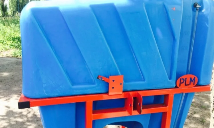 Продам опрыскиватель навесной, 800, 1000 л, Польша - фото № 1