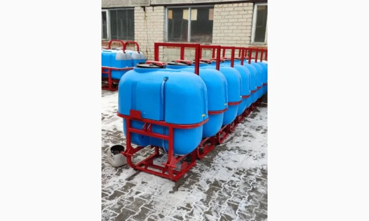 Бочка, кропілка, обприскувач навісний на 400л/10м та 400л/12м WIRAX(PL) - фото № 1