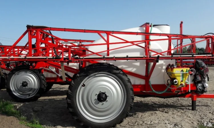 Польовий штанговий обприскувач 3000 л штанга 18, 21, 24 м - КОМПЕНСАЦІЯ - 25% - фото № 2