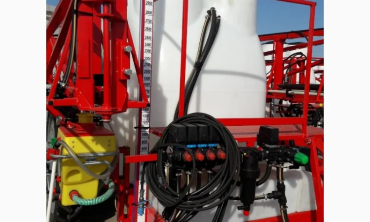 Польовий штанговий обприскувач 3000 л штанга 18, 21, 24 м - КОМПЕНСАЦІЯ - 25% - фото № 6