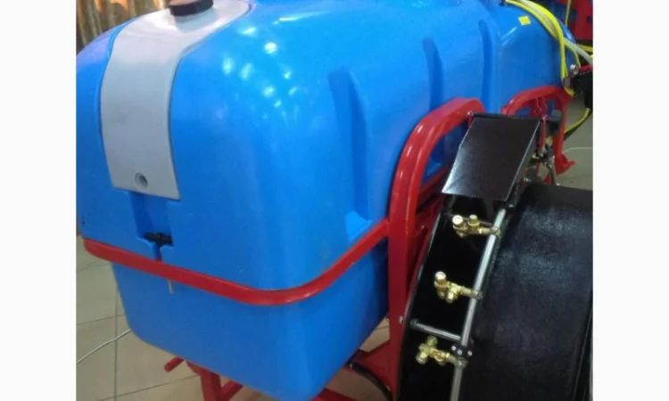 Опрыскиватель навесной садовый ОНС (итальянское оборудование), купити садовий обприскувач - фото № 1