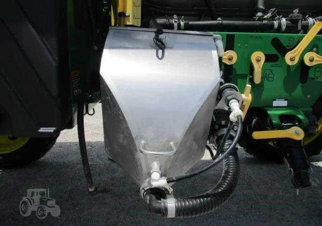Обприскувач самохідний John Deere 4030R (2017) - фото № 11