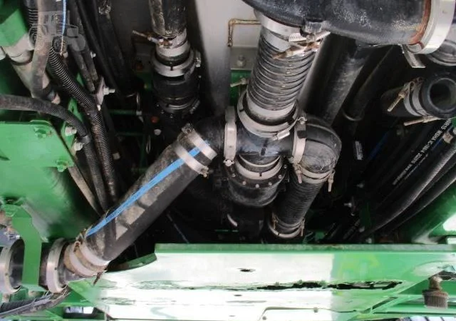 Обприскувач самохідний John Deere 4030R (2017) - фото № 4