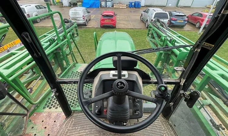 Обприскувач самохідний John Deere 5430i (2009) - фото № 7