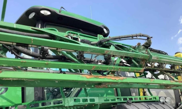 Обприскувач самохідний John Deere 4030R (2016) - фото № 3