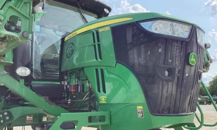 Обприскувач самохідний John Deere 4030R (2016) - фото № 17