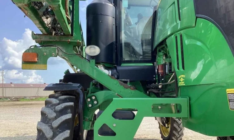 Обприскувач самохідний John Deere 4030R (2016) - фото № 15
