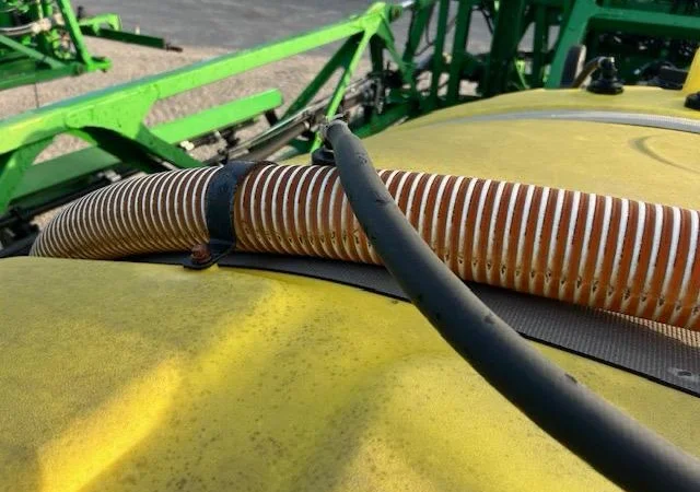 Обприскувач самохідний John Deere 4030R (2014) - фото № 7