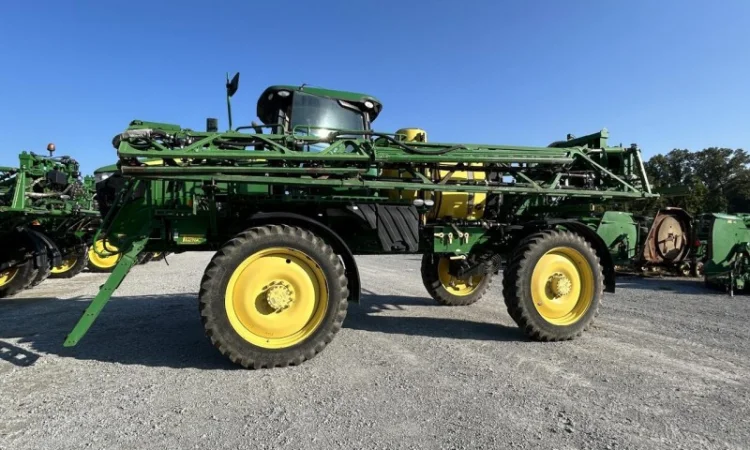 Обприскувач самохідний John Deere 4030R (2014) - фото № 15