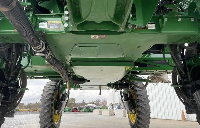 Обприскувач John Deere R4038 (2017) - фото № 12