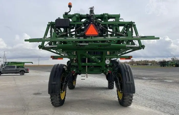 Обприскувач John Deere R4038 (2017) - фото № 5