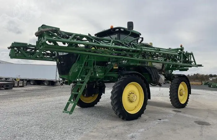 Обприскувач John Deere R4038 (2017) - фото № 6