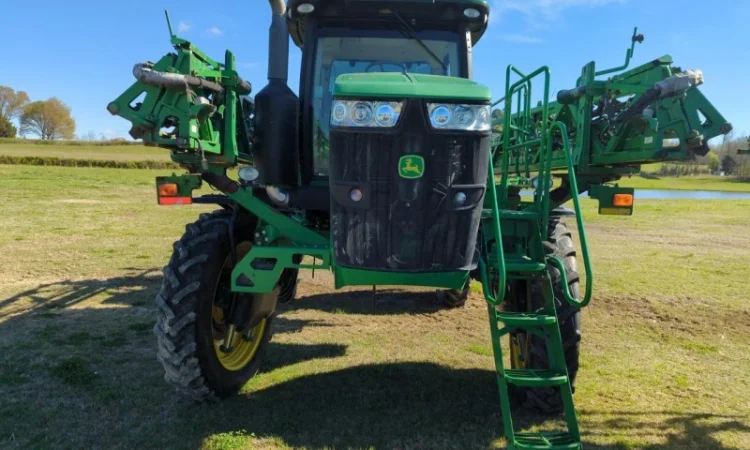 Обприскувач самохідний John Deere 4030R (2015) - фото № 16