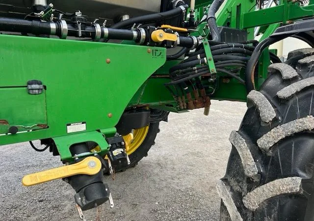 Обприскувач самохідний John Deere 4030R (2015) - фото № 14