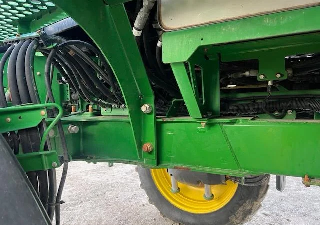 Обприскувач самохідний John Deere 4030R (2015) - фото № 13
