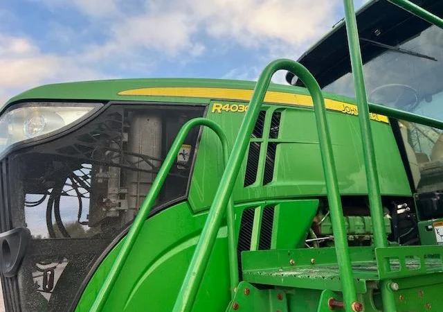 Обприскувач самохідний John Deere 4030R (2015) - фото № 12