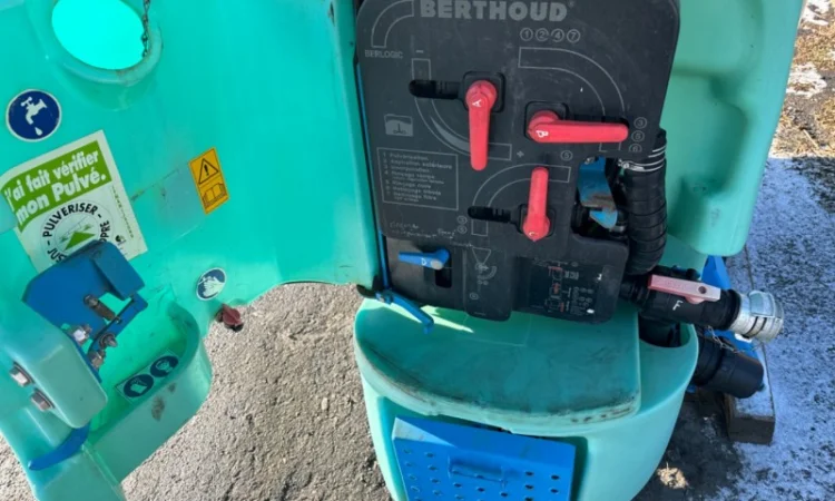 Оприскувач Berthoud Elite 1200 2008 21 м - фото № 18