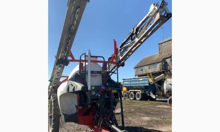 Обприскувач KUHN LEXIS 3000 штанга 28м - фото № 1