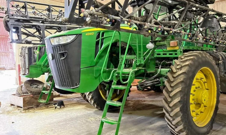 Обприскувач John Deere 4940 - фото № 3