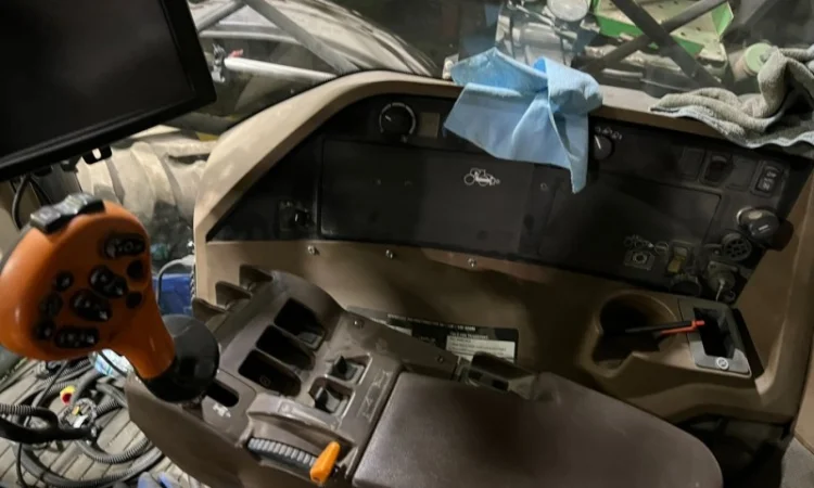 Обприскувач John Deere 4940 - фото № 5