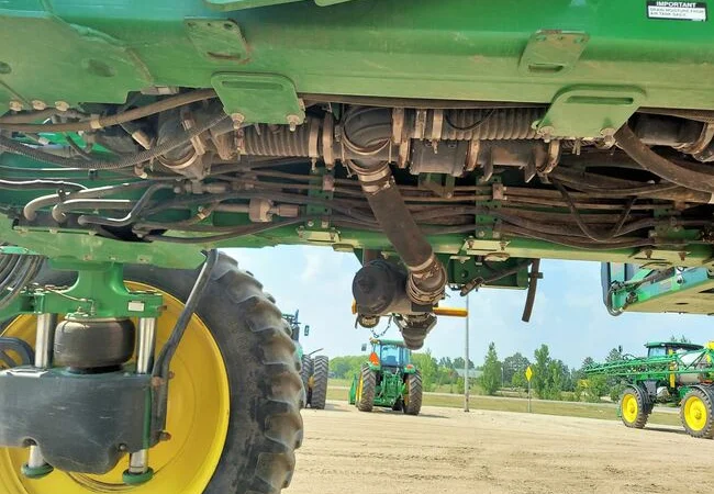 Обприскувач John Deere 4038 - фото № 12