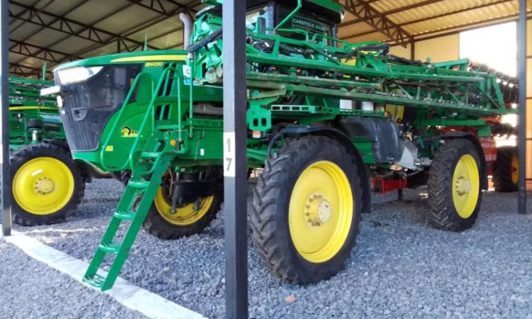 Розпродаж самохідних оприскувачів John Deere - фото № 1