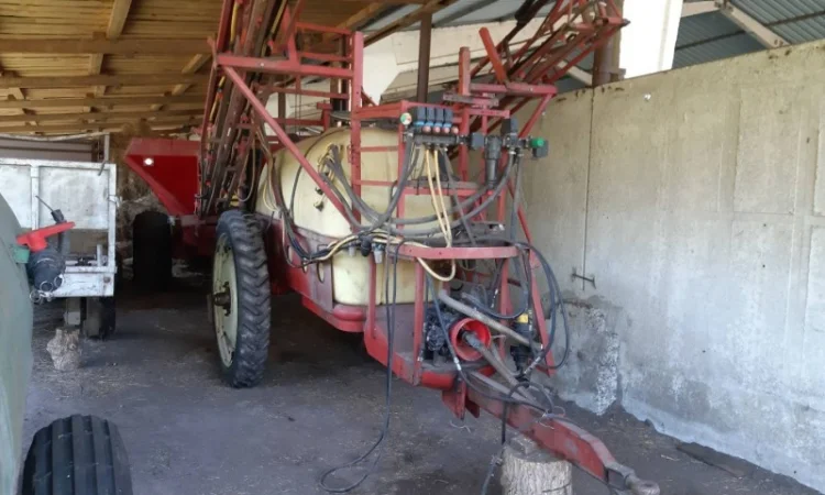 Опрыскиватель Hardi 18м - фото № 1