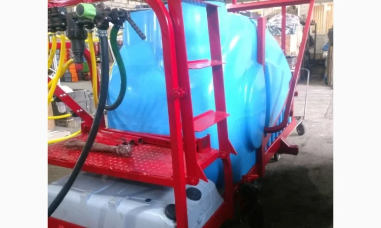 Оприскувач причіпний 2000 2500 л Польща - фото № 12