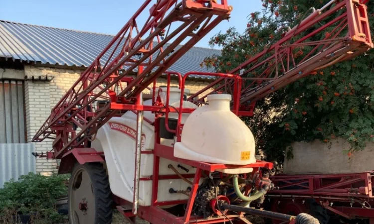 Опрыскиватель Червона Зирка Тетис 3024. Красная звезда Tetis 3024 - фото № 1