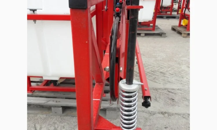 Навісний обприскувач ОП-800 л для внесення пестицидів штанга 12 м - фото № 11